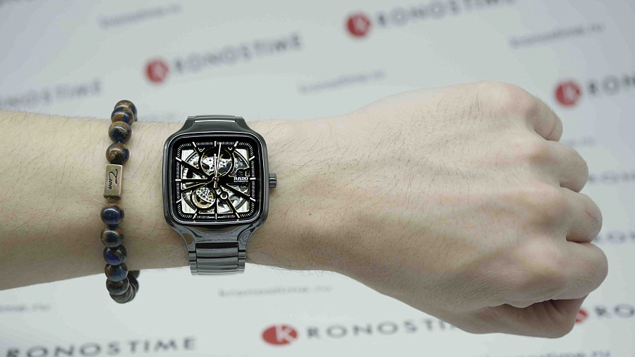 Часы Rado True Square Automatic Open Heart R27086162 — черный, керамика