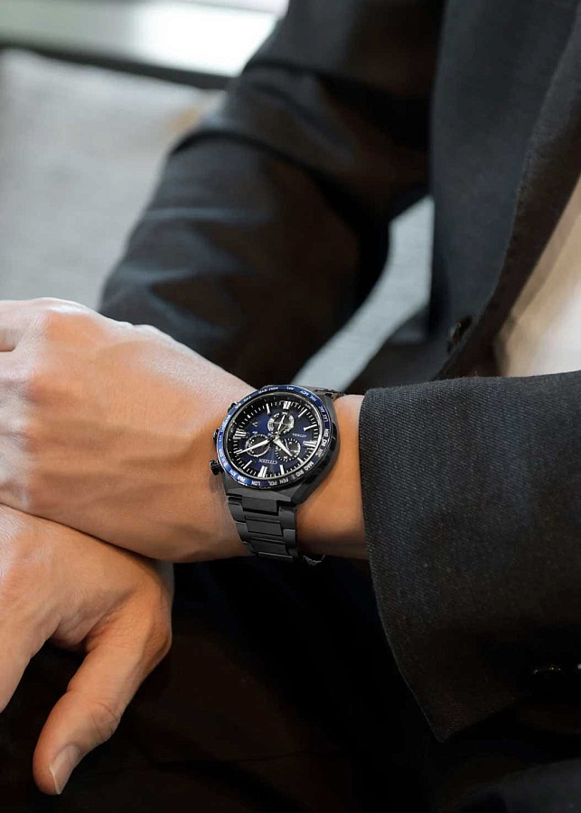 Часы Citizen Attesa CB5967-66L — кварцевые, титан