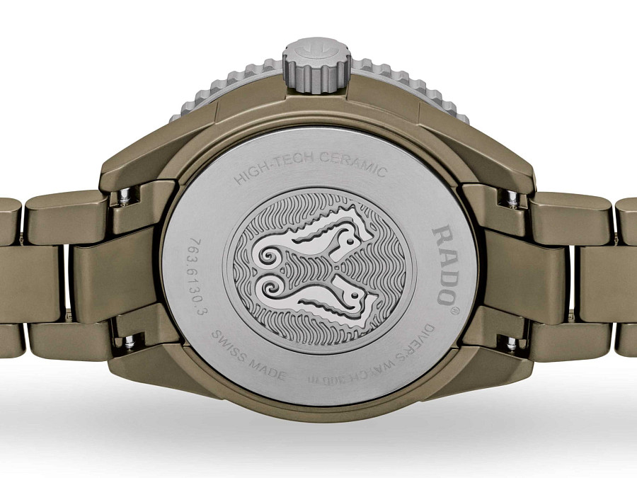 Часы Rado Captain Cook High-Tech Ceramic Diver R32130312 — керамика, Швейцария