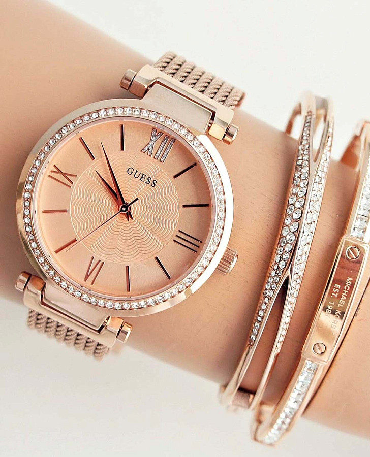 Часы Guess W0638L4 — кварцевые, сталь