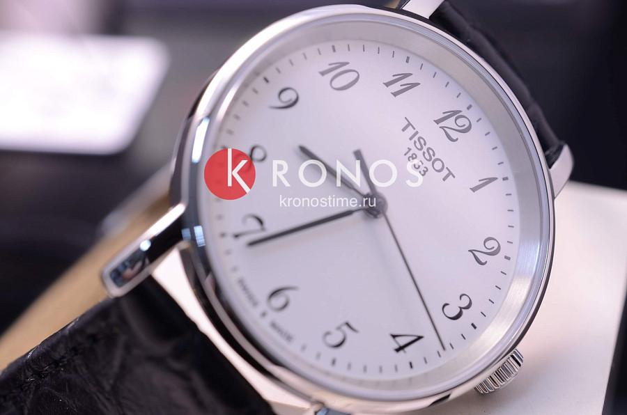 Часы Tissot Everytime Small T109.210.16.032.00 — кожаный, женские
