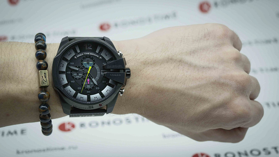 Часы Diesel Mega Chief DZ4514 — Италия, кварцевые