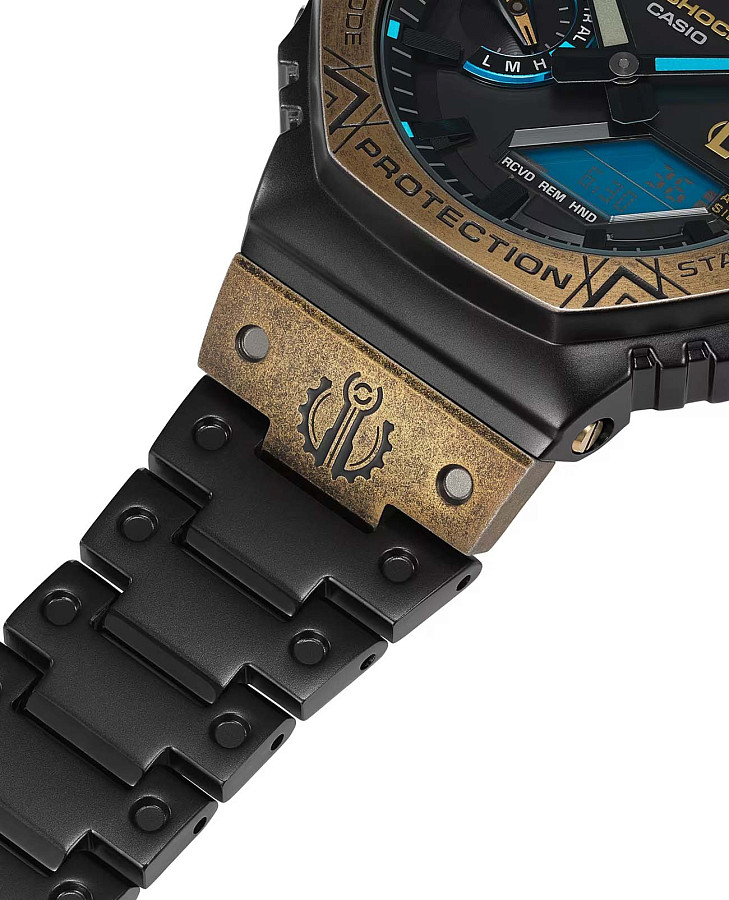 Часы Casio G-Shock GM-B2100LL-1A — черный, металл сталь