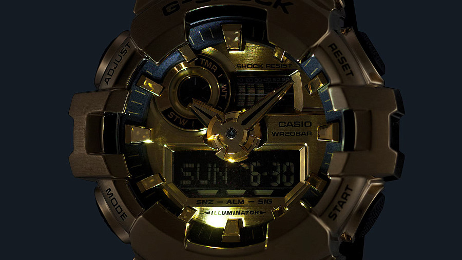 Часы Casio G-Shock GM-700G-9A (GM-700G-9AER) — пластик сталь, Япония