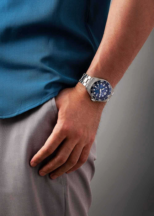 Часы Citizen Promaster BN0260-54L — кварцевые, сталь металл