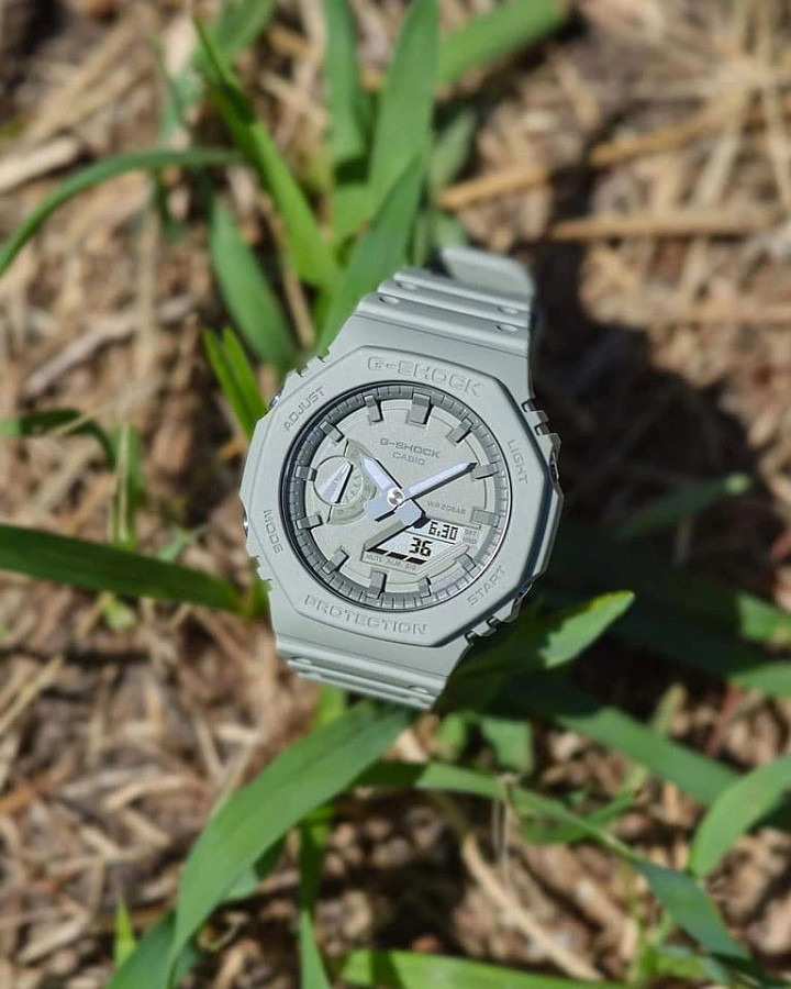 Часы Casio G-Shock GA-2100NC-3A — Япония, электронные