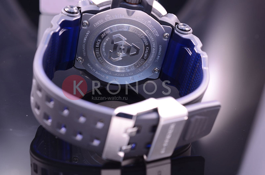 Часы Casio G-Shock GPW-2000-1A2 — мужские, пластик