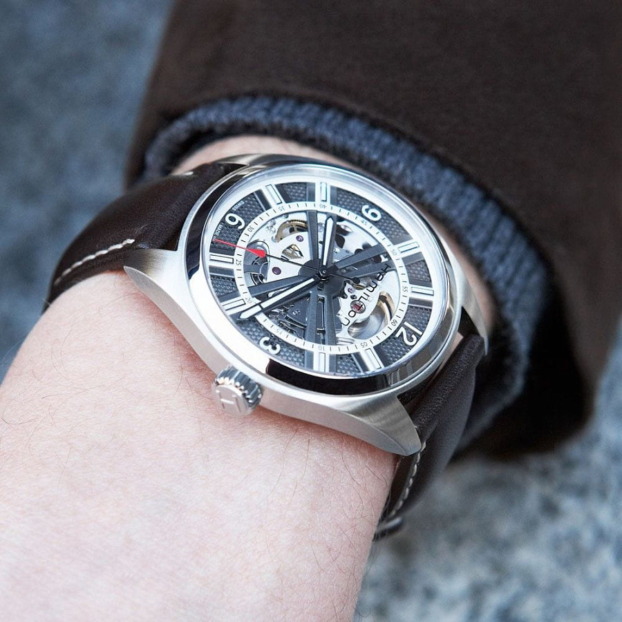 Часы Hamilton Khaki Field Skeleton Auto H72515585 — кожаный, мужские