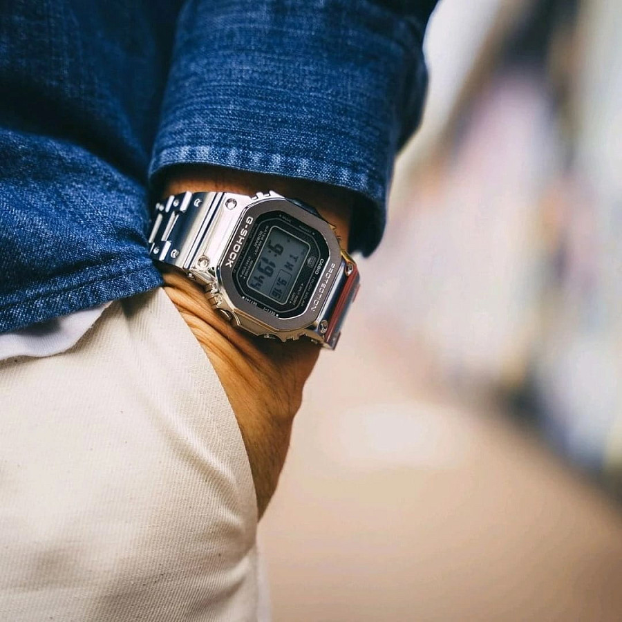 Часы Casio G-Shock GMW-B5000D-1ER — металл сталь, Япония