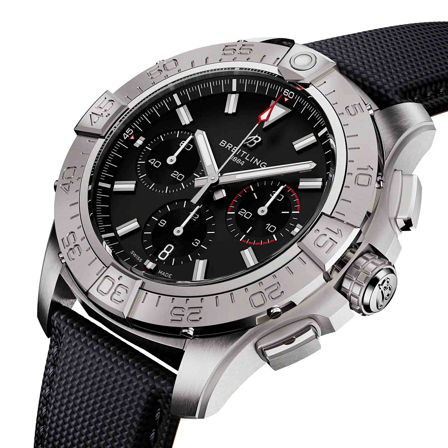 Часы Breitling Avenger B01 Chronograph 44 mm AB0147101B1X1 — механические, сталь металл