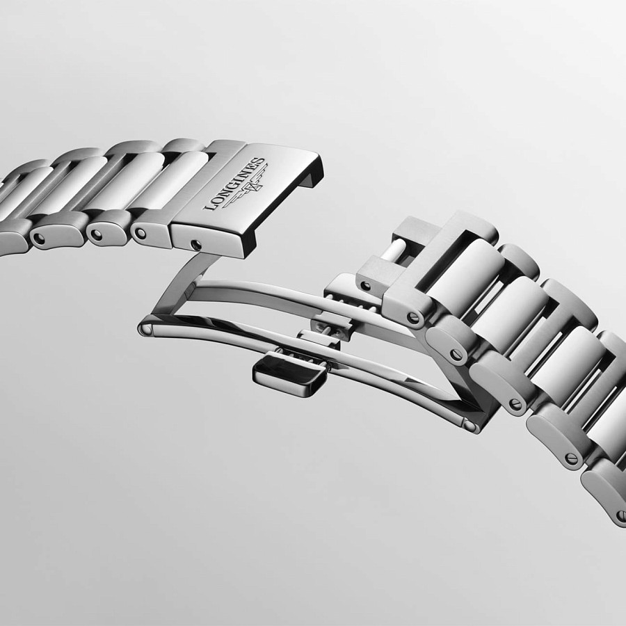 Часы Longines Conquest L3.720.4.72.6 — механические, металл сталь