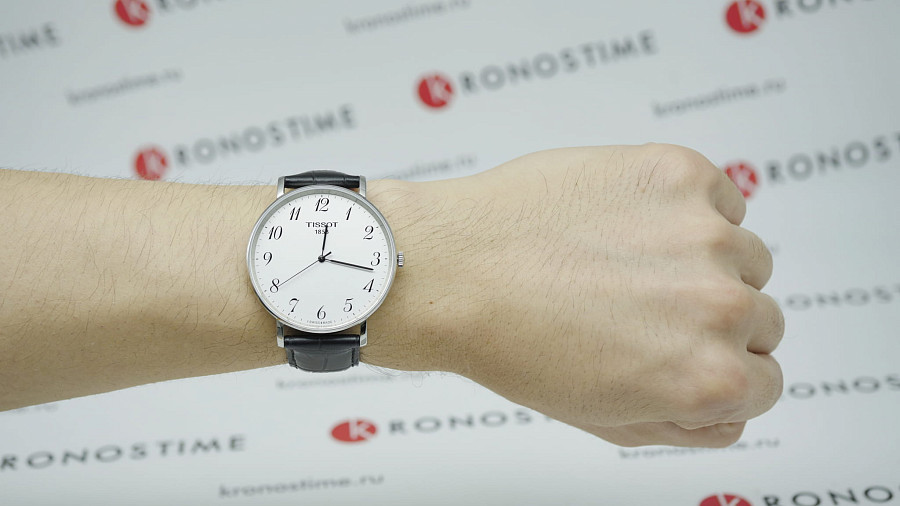 Часы Tissot Everytime Large T109.610.16.032.00 — кварцевые, Швейцария, мужские