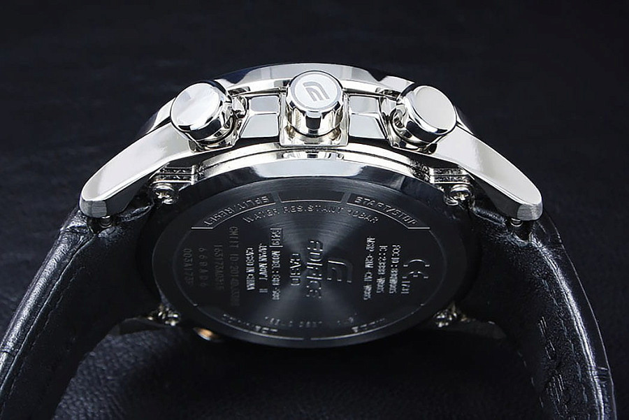 Часы Casio Edifice EQB-500L-1A — сталь металл, Япония