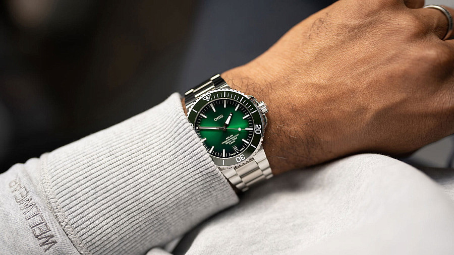 Часы Oris Aquis 01 400 7763 4157-07 8 24 09PEB — нержавеющая сталь, мужские