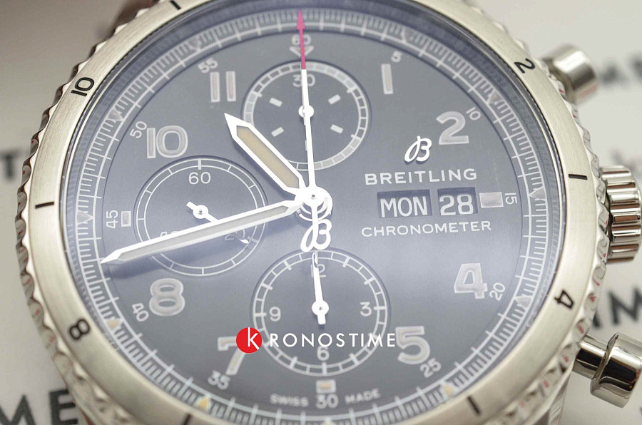 Часы Breitling Aviator 8 Chronograph 43 A13316101B1X1 — артикул A13316101B1X1