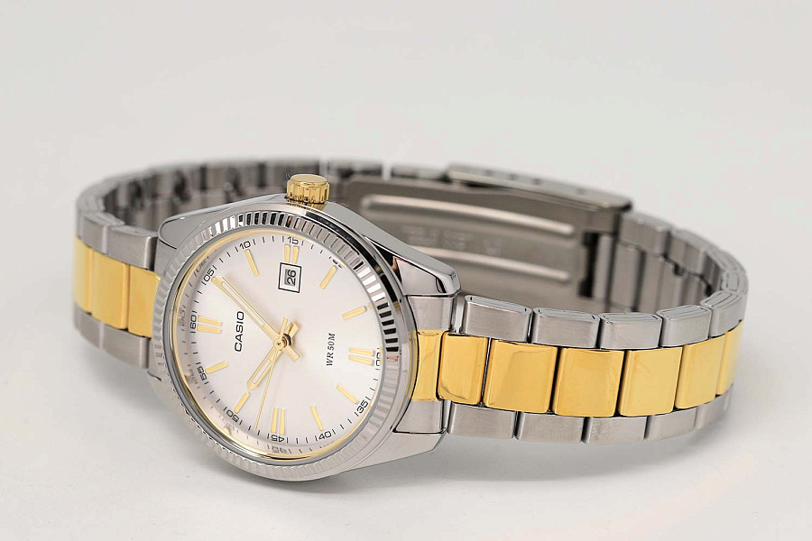 Часы Casio Collection LTP-1302SG-7A — артикул LTP-1302SG-7A