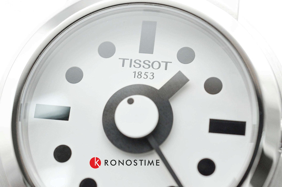 Часы Tissot Heritage Memphis Lady T134.210.17.011.00 — артикул T1342101701100, женские