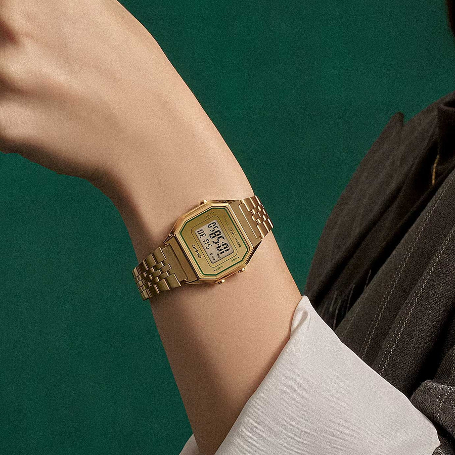 Часы Casio Vintage LA680WEGV-9A — кварцевые, пластик
