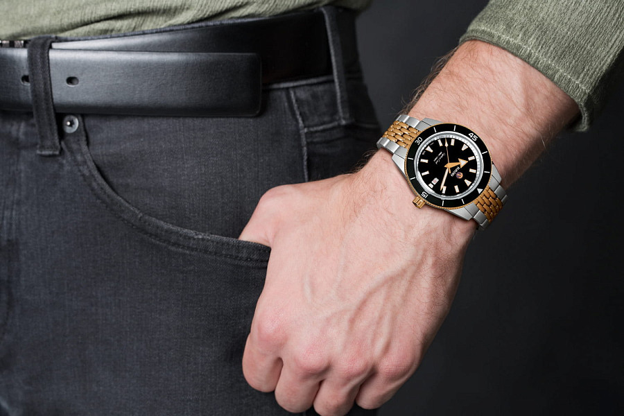 Часы Rado Captain Cook Automatic R32137153 — Швейцария, механические