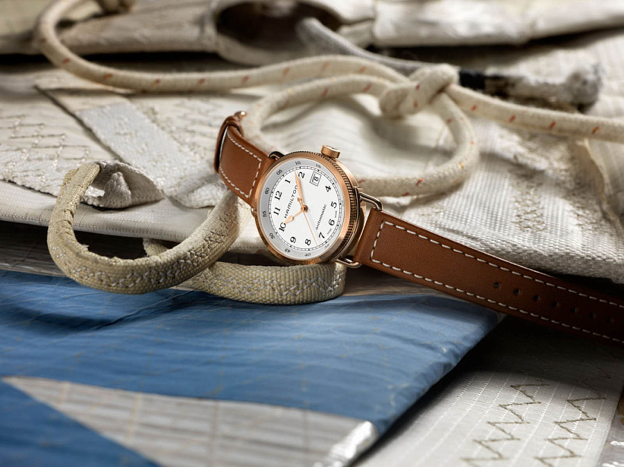 Часы Hamilton Khaki Navy Pioneer Auto H78205553 — кожаный, женские