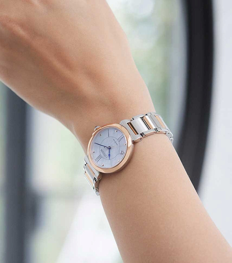 Часы Citizen Eco-Drive EM1074-82D — нержавеющая сталь с pvd-покрытием, женские