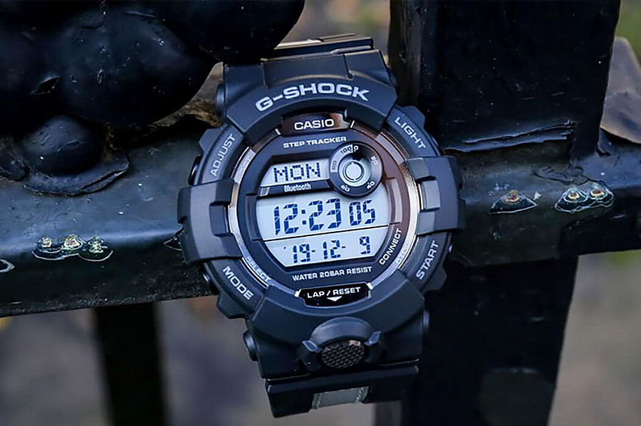 Часы Casio G-Shock GBD-800LU-1 — электронные, Япония, мужские