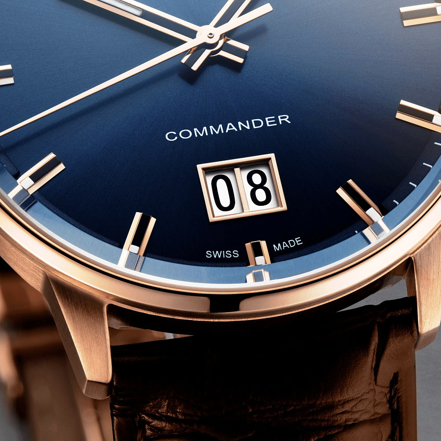 Часы Mido Commander Big Date M021.626.36.041.00 — синий, механические