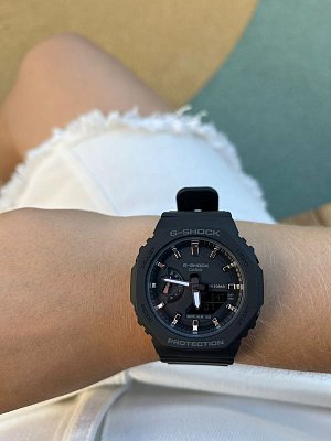 Фото покупателя: Японские наручные часы Casio G-Shock GA-2100-1ADR (GA-2100-1A) с хронографом