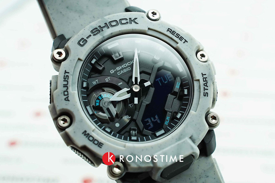 Часы Casio G-Shock GA-2200SL-8A — мужские, полимер
