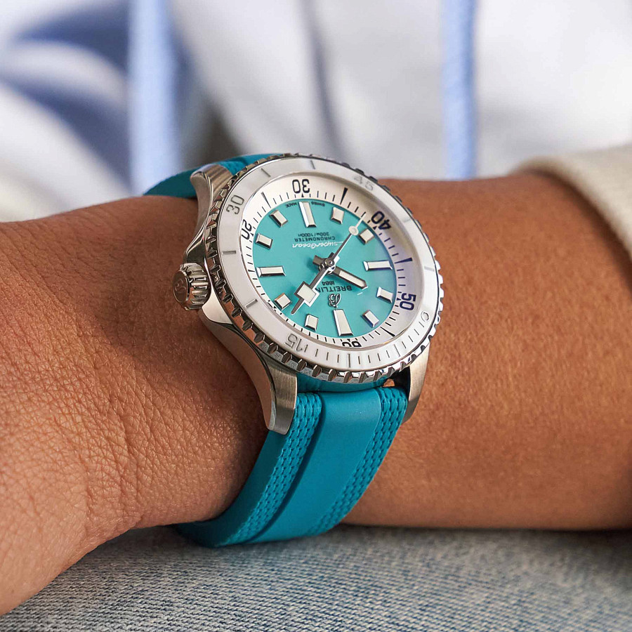 Часы Breitling Superocean Automatic 36 A17377211C1S1 — каучук, мужские
