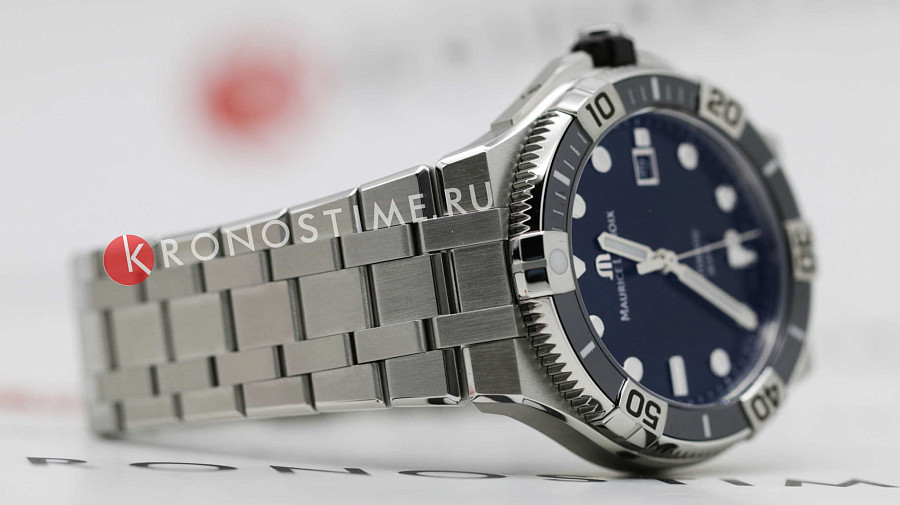 Часы Maurice Lacroix Aikon Venturer AI6058-SS002-330-1 — мужские, нержавеющая сталь