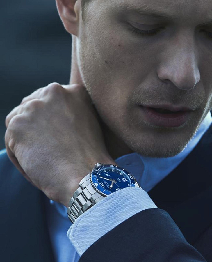 Часы Longines HydroConquest L3.781.4.96.6 — нержавеющая сталь, синий