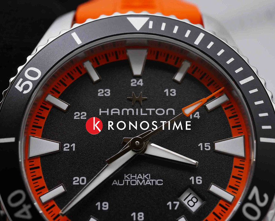 Часы Hamilton Khaki Navy Scuba Auto H82395331 — каучук, мужские