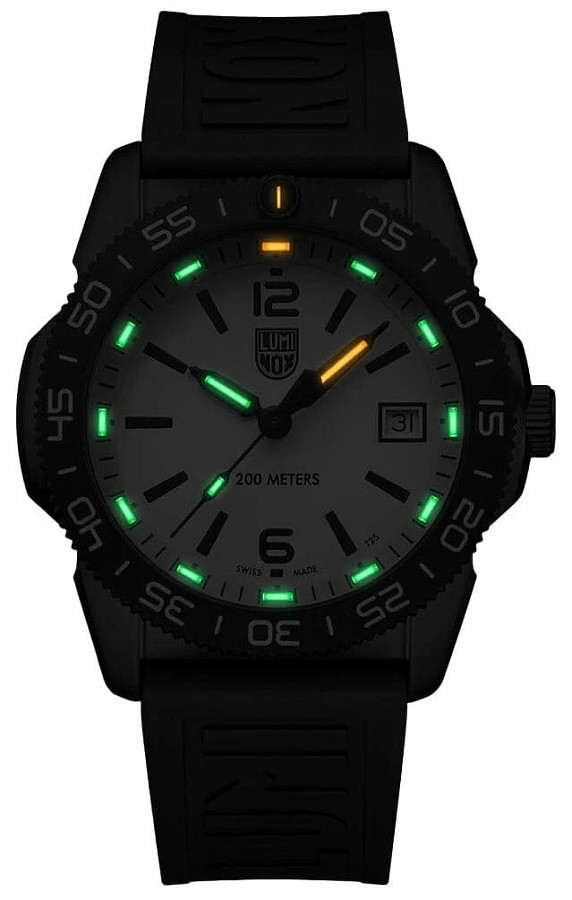 Часы Luminox Pacific Diver XS.3127M — кварцевые, сталь металл