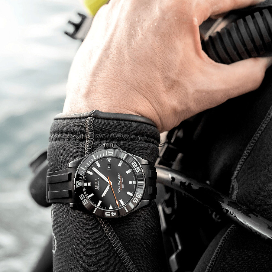 Часы Mido Ocean Star Diver 600 M026.608.37.051.00 — артикул M0266083705100