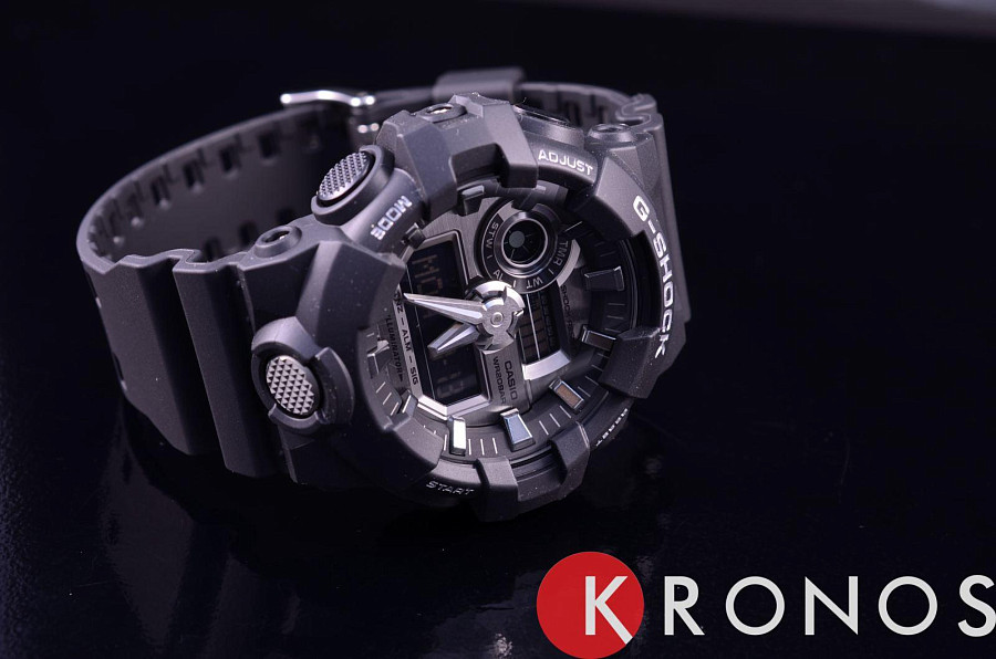 Часы Casio G-Shock GA-710-1A — электронные, пластик