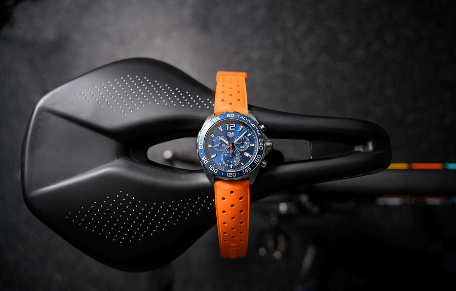 Часы TAG Heuer Formula 1 Chronograph CAZ1014.FT8028 — кварцевые, сталь металл