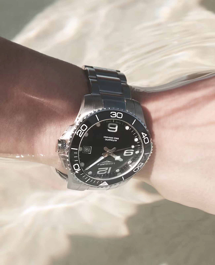 Часы Longines HydroConquest L3.780.4.56.6 — Швейцария, механические
