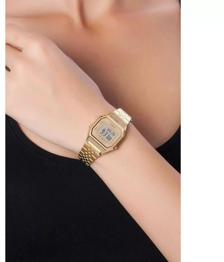Часы Casio Vintage LA680WGA-9D — кварцевые, металл сталь