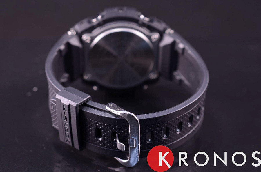 Часы Casio G-Shock GST-W110-1A — полимер, черный