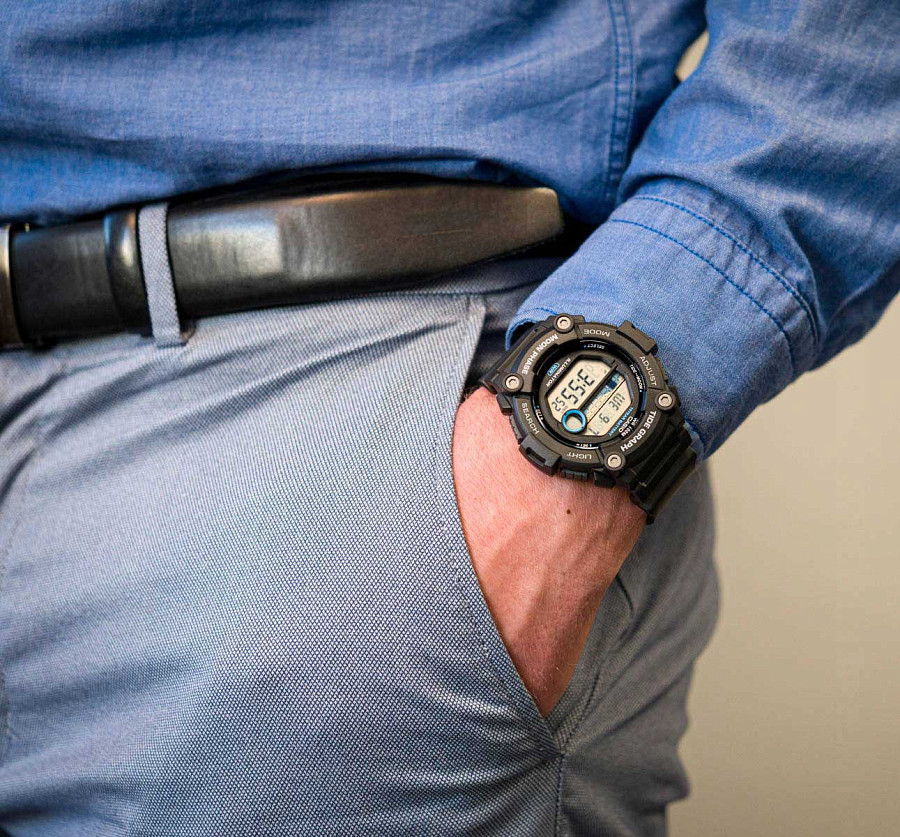 Часы Casio Collection WS-1300H-1A — кварцевые, пластик