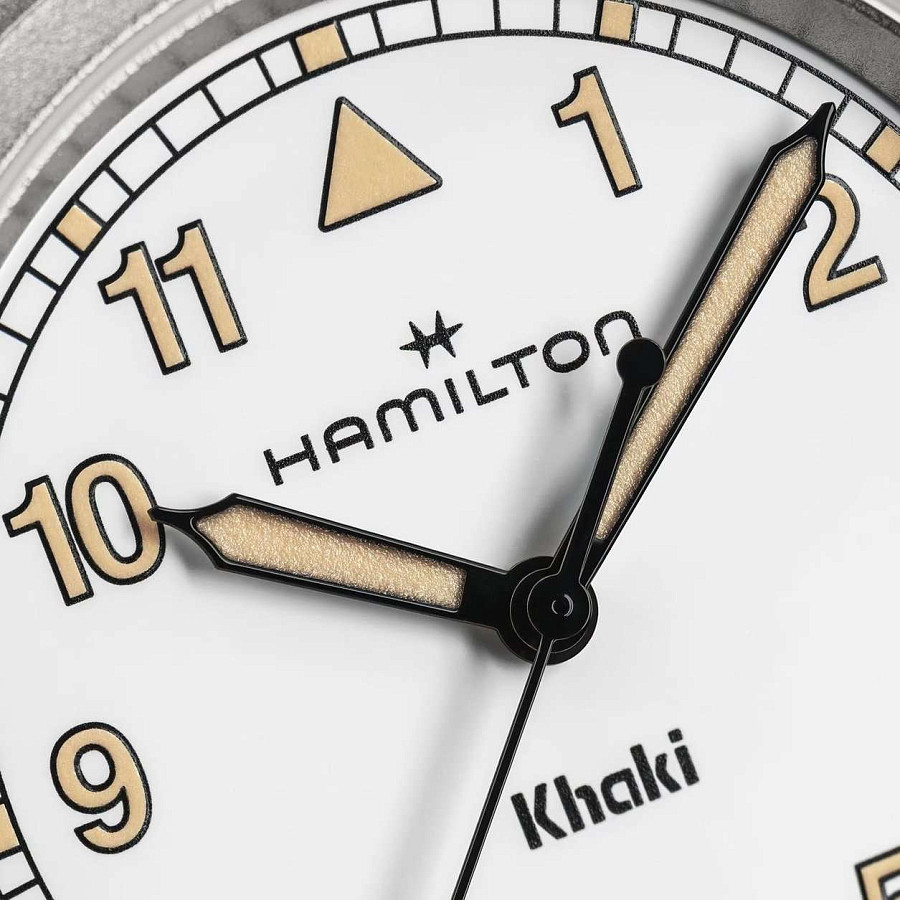 Часы Hamilton Khaki Field Quartz 33mm H69301910 — артикул H69301910