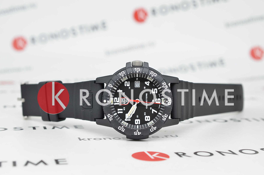 Часы Luminox Leatherback SEA Turtle Giant XS.0321.L — карбон, Швейцария