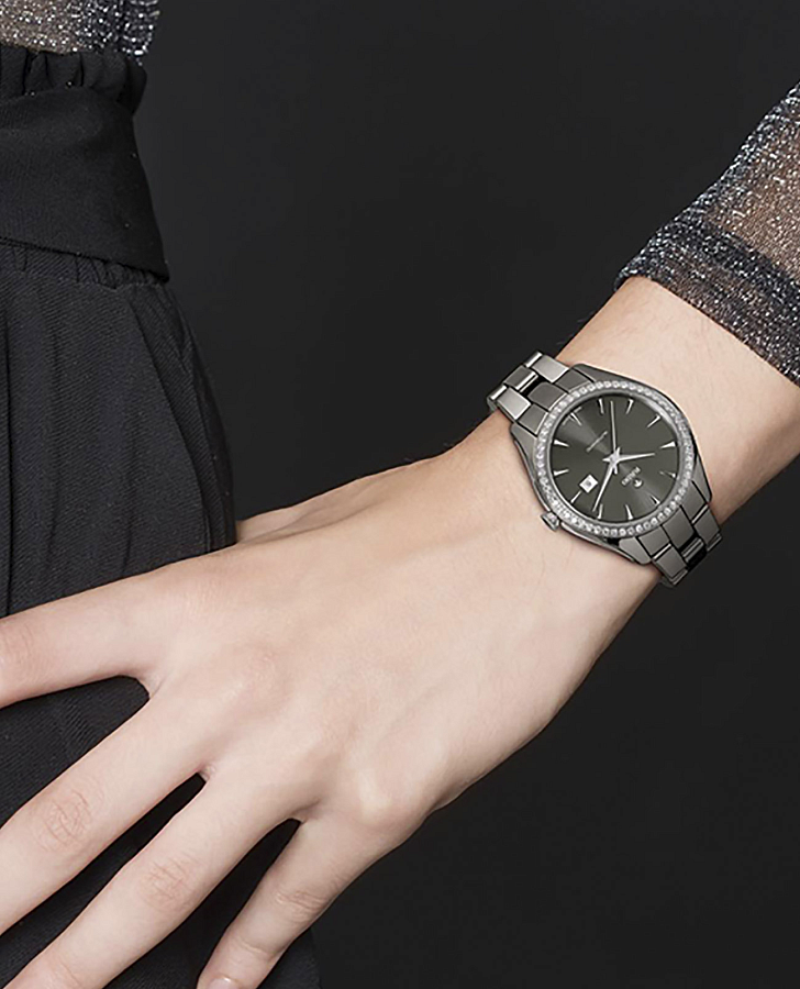 Часы Rado Hyperchrome Diamonds R32051102 — плазменная керамика + ceramos™, женские