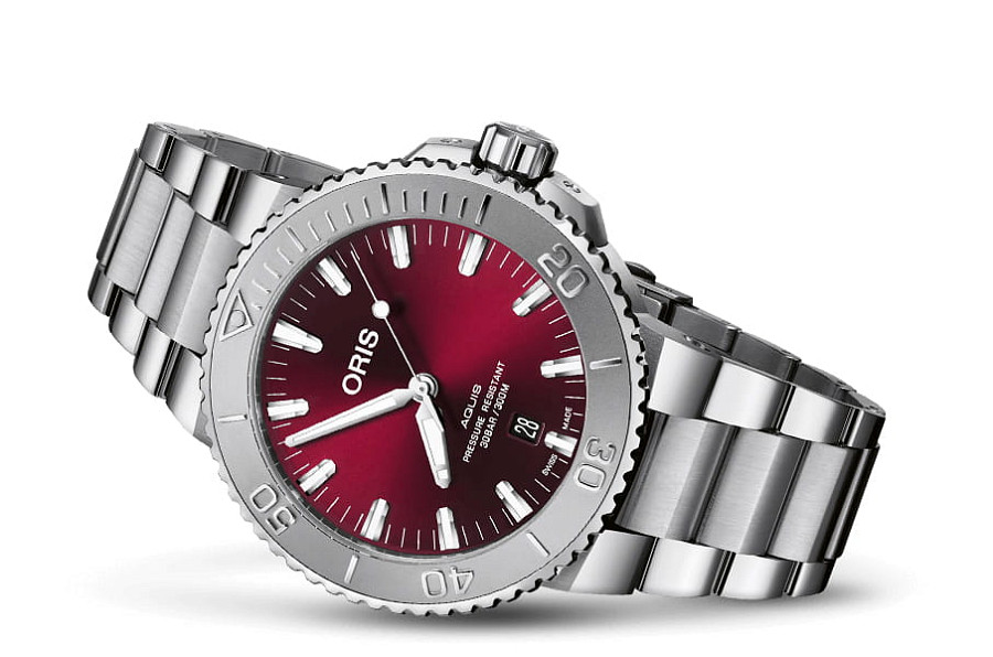 Часы Oris Aquis Date Relief 01 733 7730 4158-07 8 24 05PEB — механические, сталь металл
