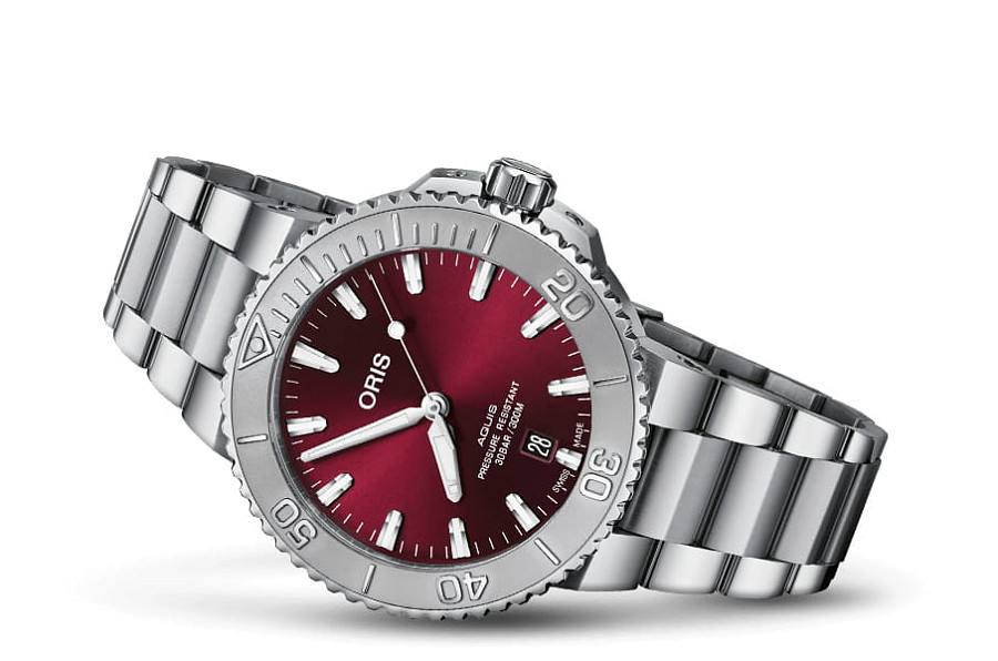 Часы Oris Aquis Date Relief 01 733 7766 4158-07 8 22 05PEB — механические, сталь металл