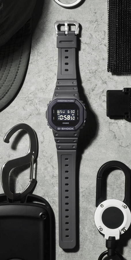 Часы Casio G-Shock DW-5610UU-8 — пластик, мужские
