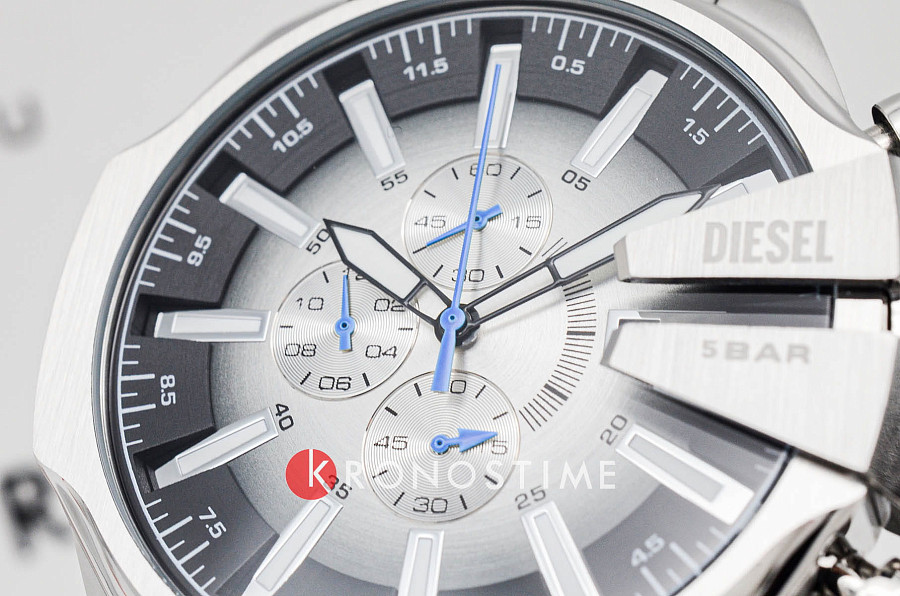 Часы Diesel Mega Chief Slim DZ4686 — Италия, кварцевые