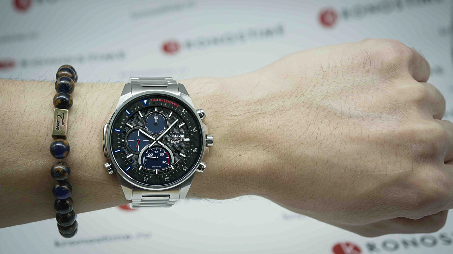 Часы Casio Edifice EFS-S590AT-1A — мужские, серебристый