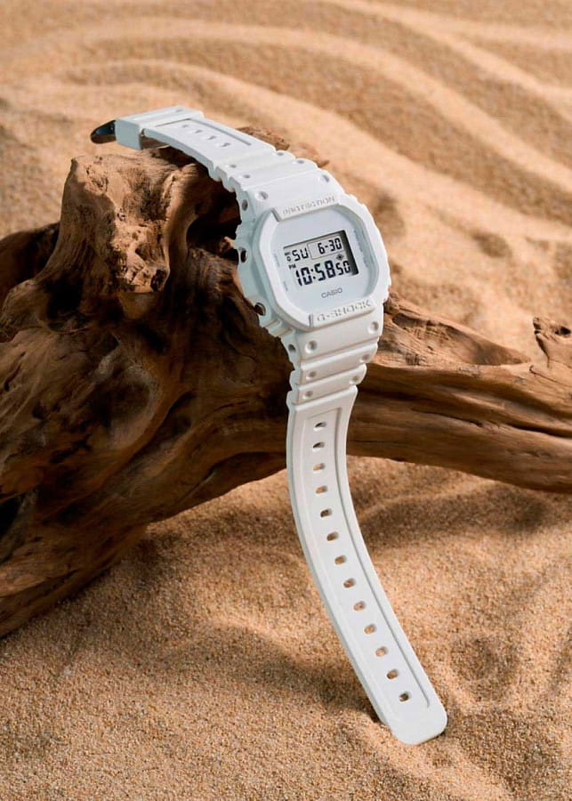Часы Casio G-Shock DW-5600WW-7 — серый, пластик